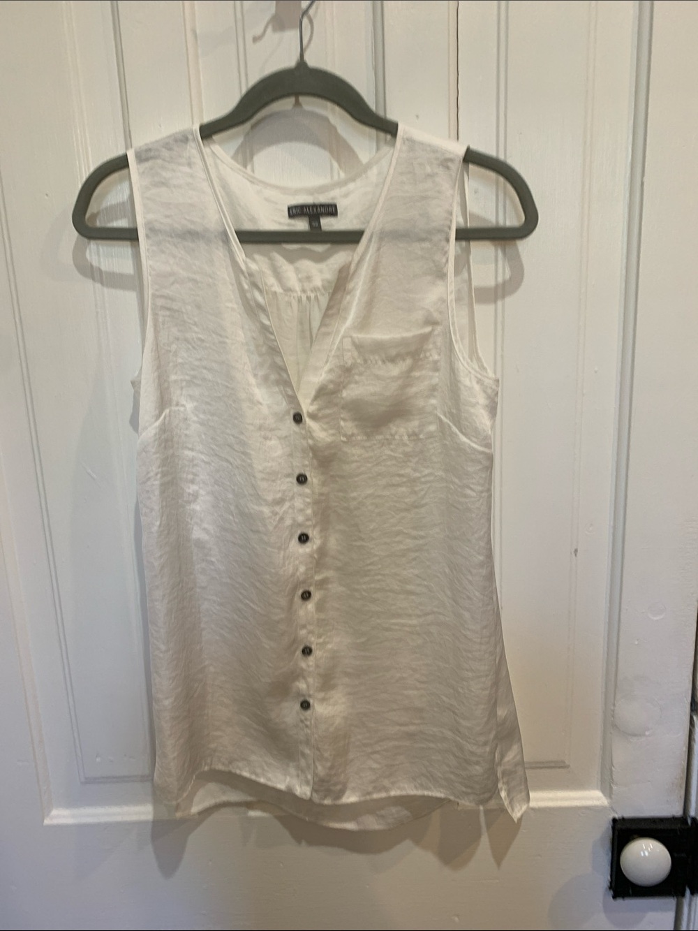 Sleeveless top